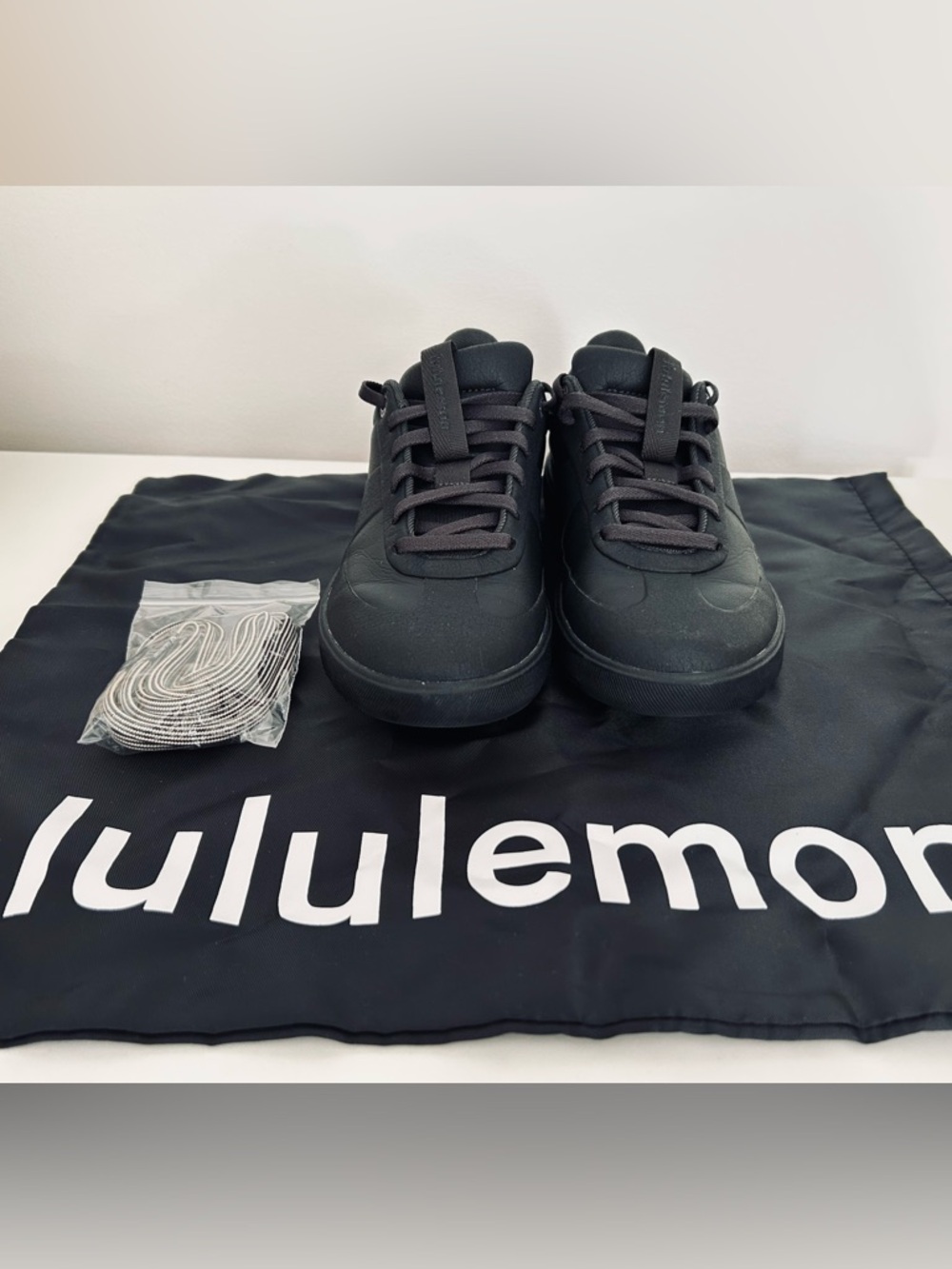 Lululemon Women’s Cityverse Sneakers | size 7.5 | black
